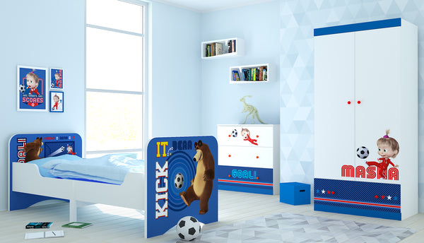 Kinderzimmer-Möbelset mit Kinderbett, Kommode und Schrank mit Fussballmotiven